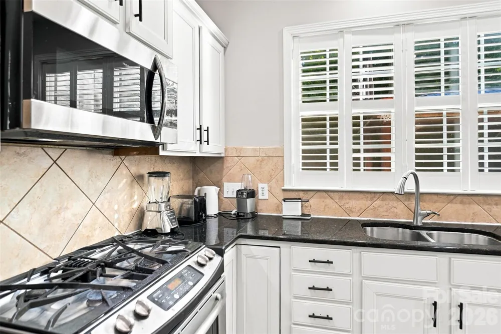 7819 Lamington Drive Fort Mill, SC 29707