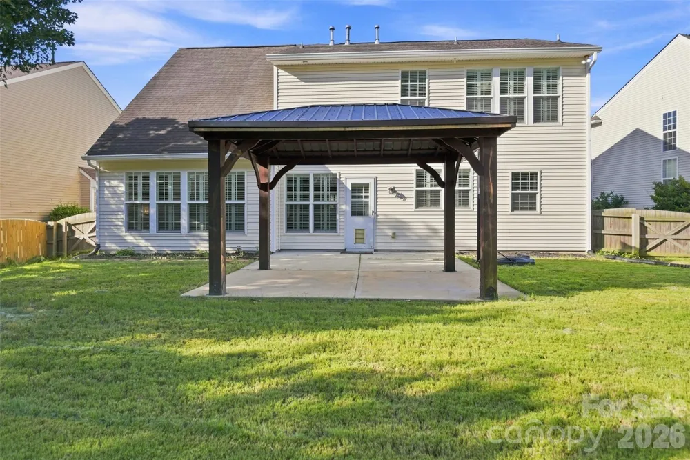 7819 Lamington Drive Fort Mill, SC 29707