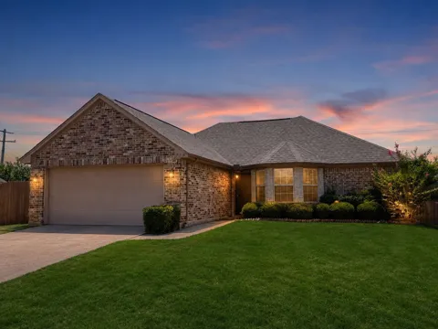 729 Countryside Drive