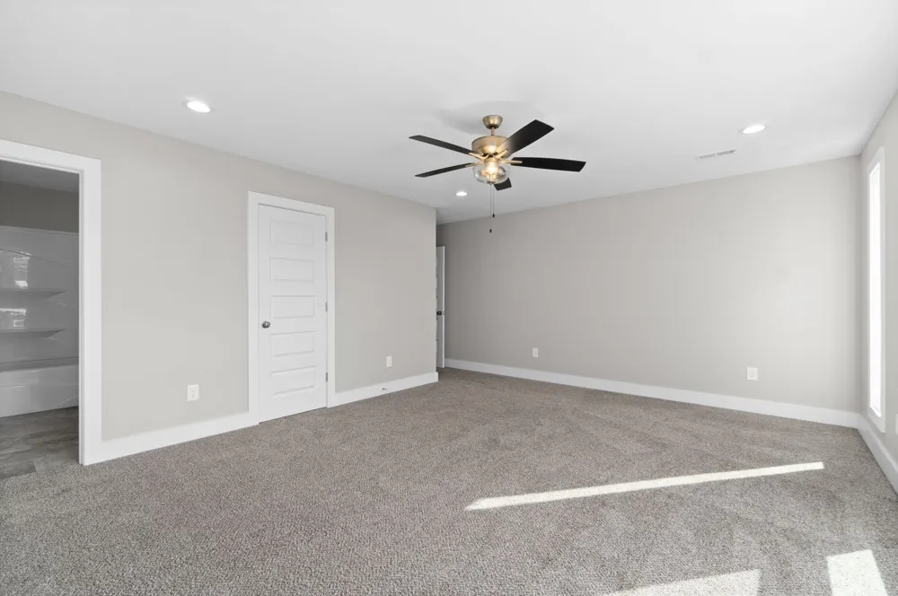 527 N 1st St #A Clarksville, TN 37040