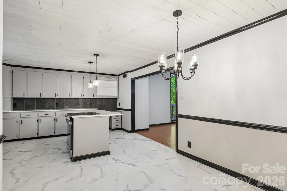 407 Robinwood Drive Shelby, NC 28150