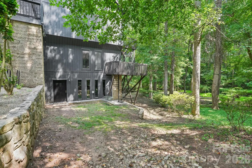 407 Robinwood Drive Shelby, NC 28150