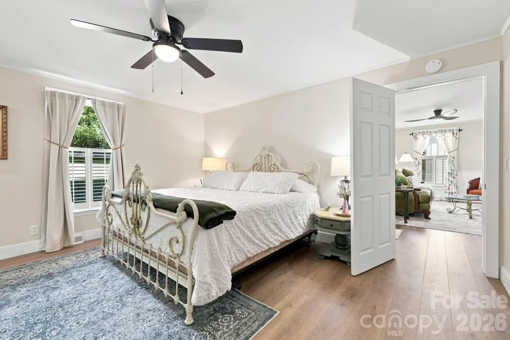 107 Burkemont Avenue Morganton, NC 28655