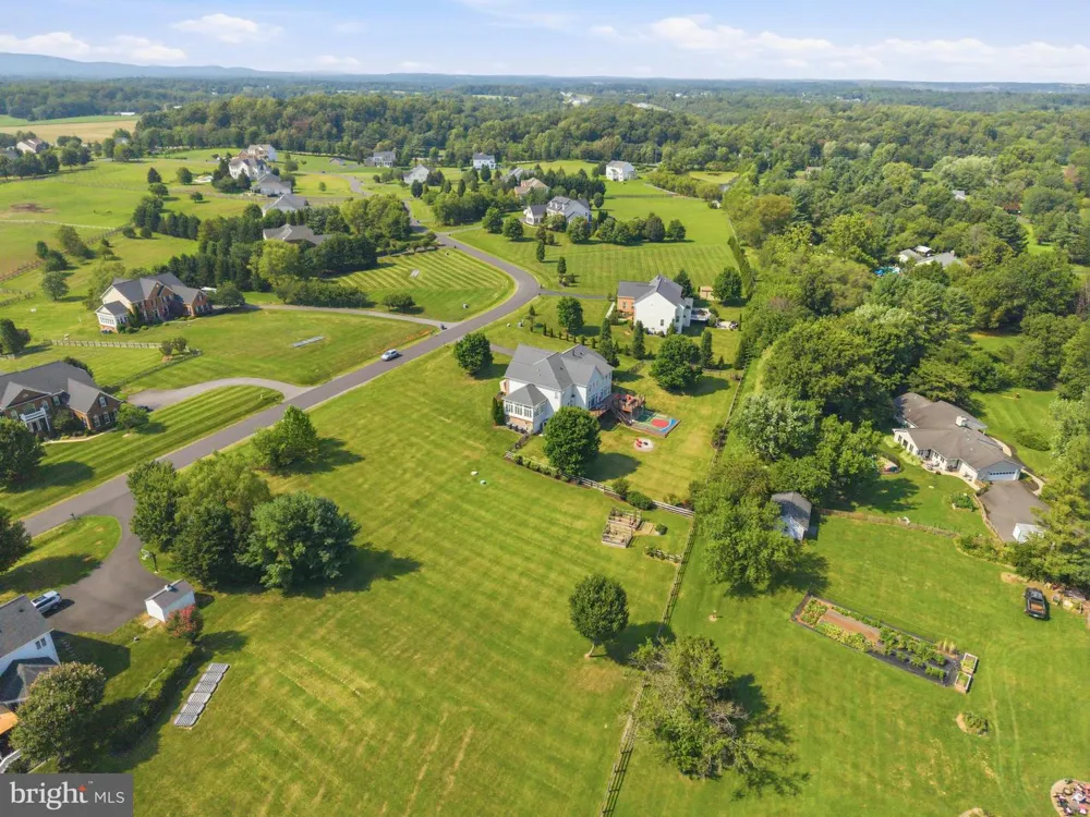 3508 FINISH LINE DRIVE Gainesville, VA 20155