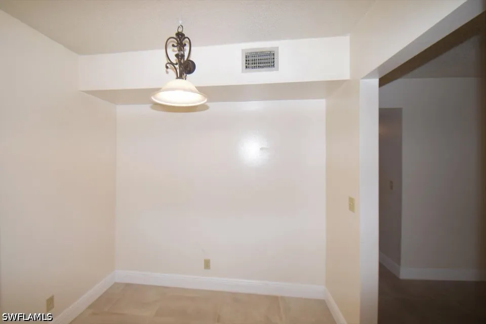 white pine Circle #C Green Acres, FL 33415