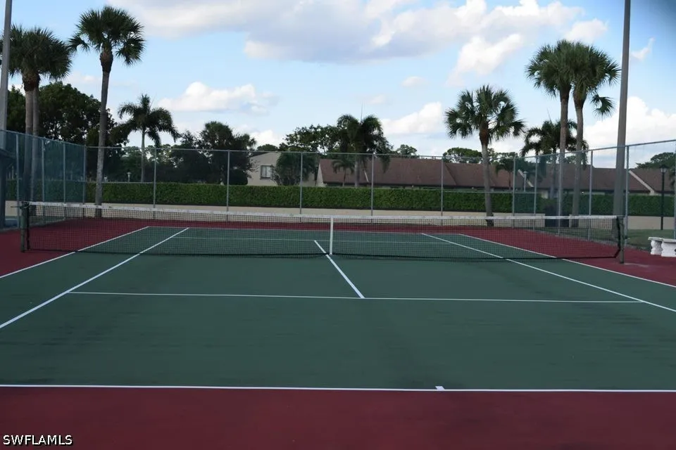 white pine Circle #C Green Acres, FL 33415