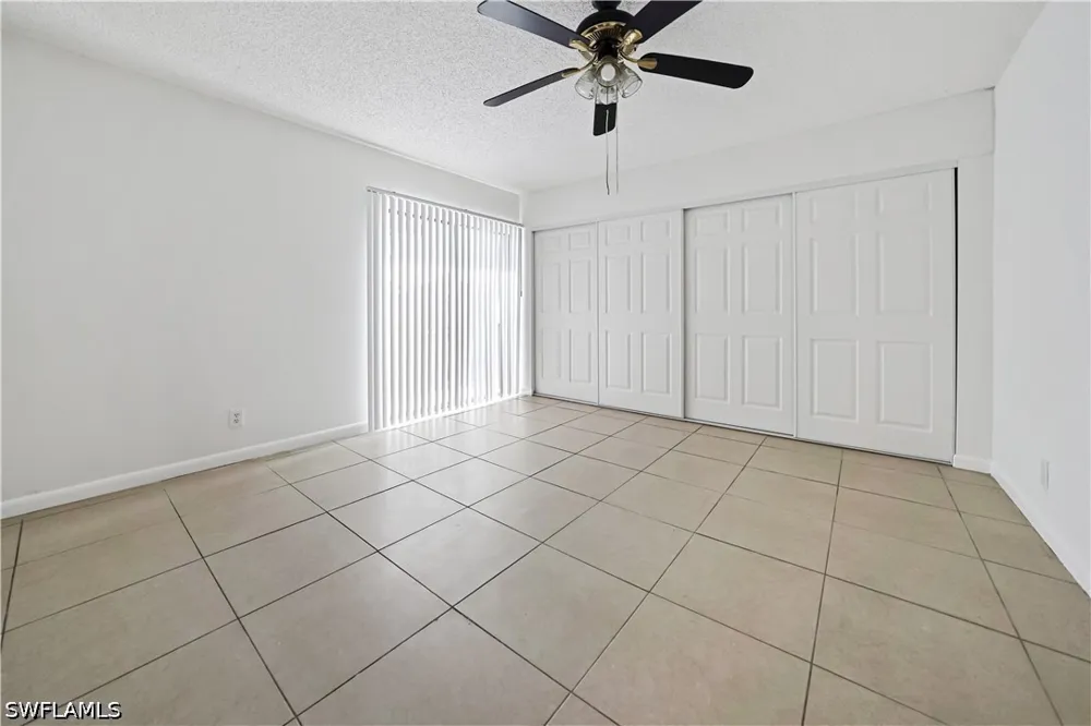 white pine Circle #C Green Acres, FL 33415