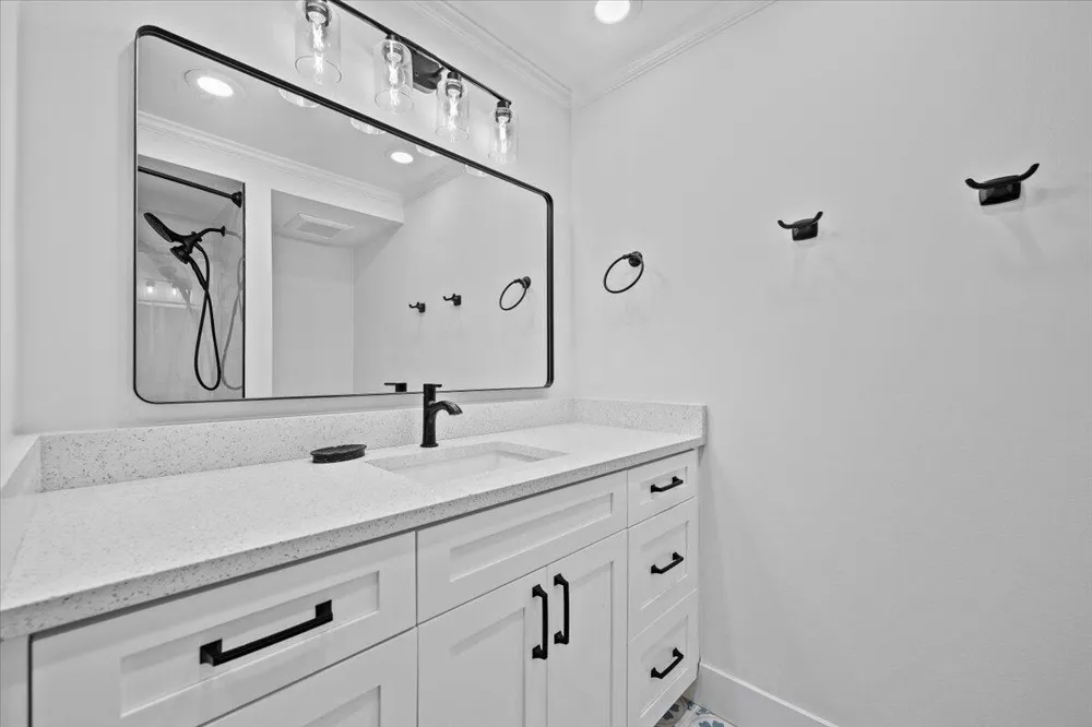 221 Brackenwood Terrace Palm Beach Gardens, FL 33418