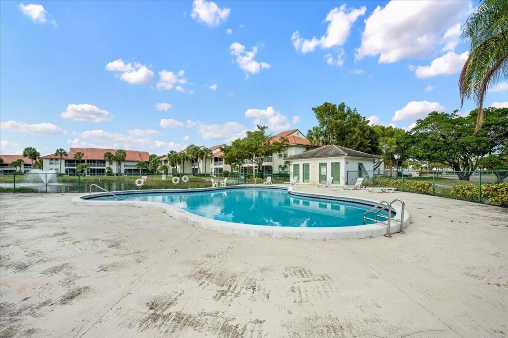221 Brackenwood Terrace Palm Beach Gardens, FL 33418