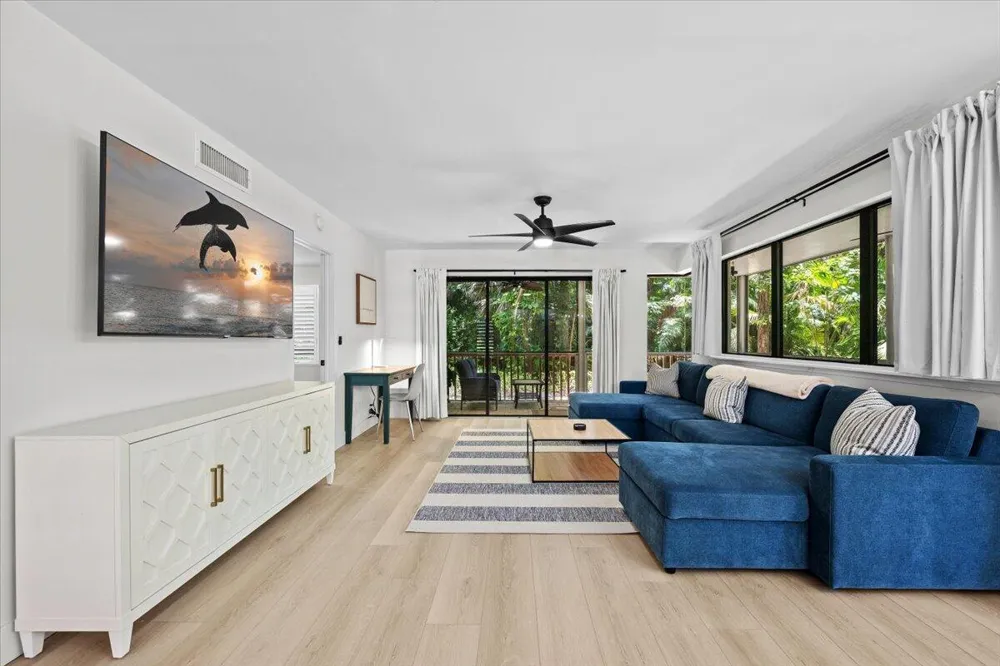 221 Brackenwood Terrace Palm Beach Gardens, FL 33418