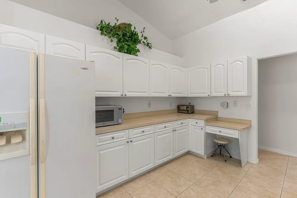 173 Easy Street Sebastian, FL 32958