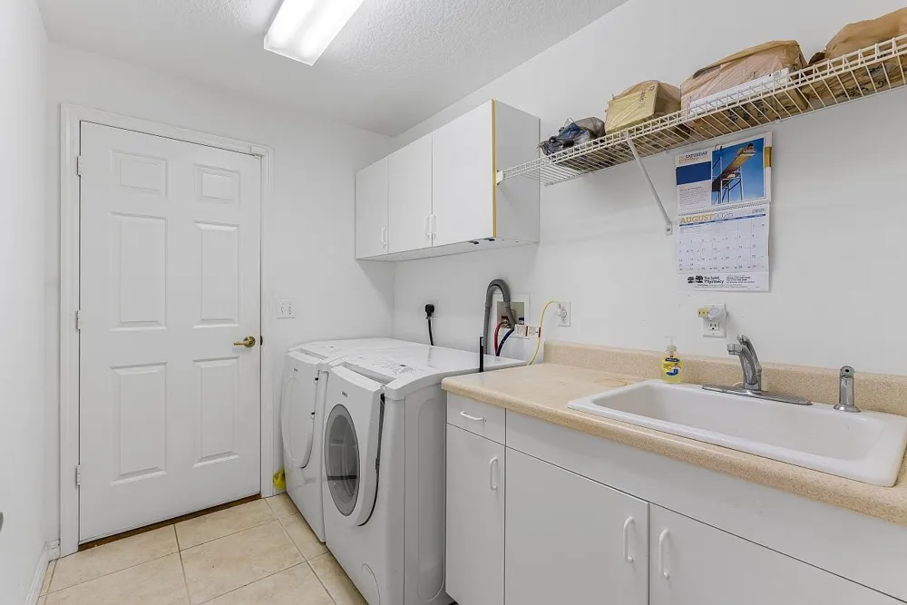 173 Easy Street Sebastian, FL 32958