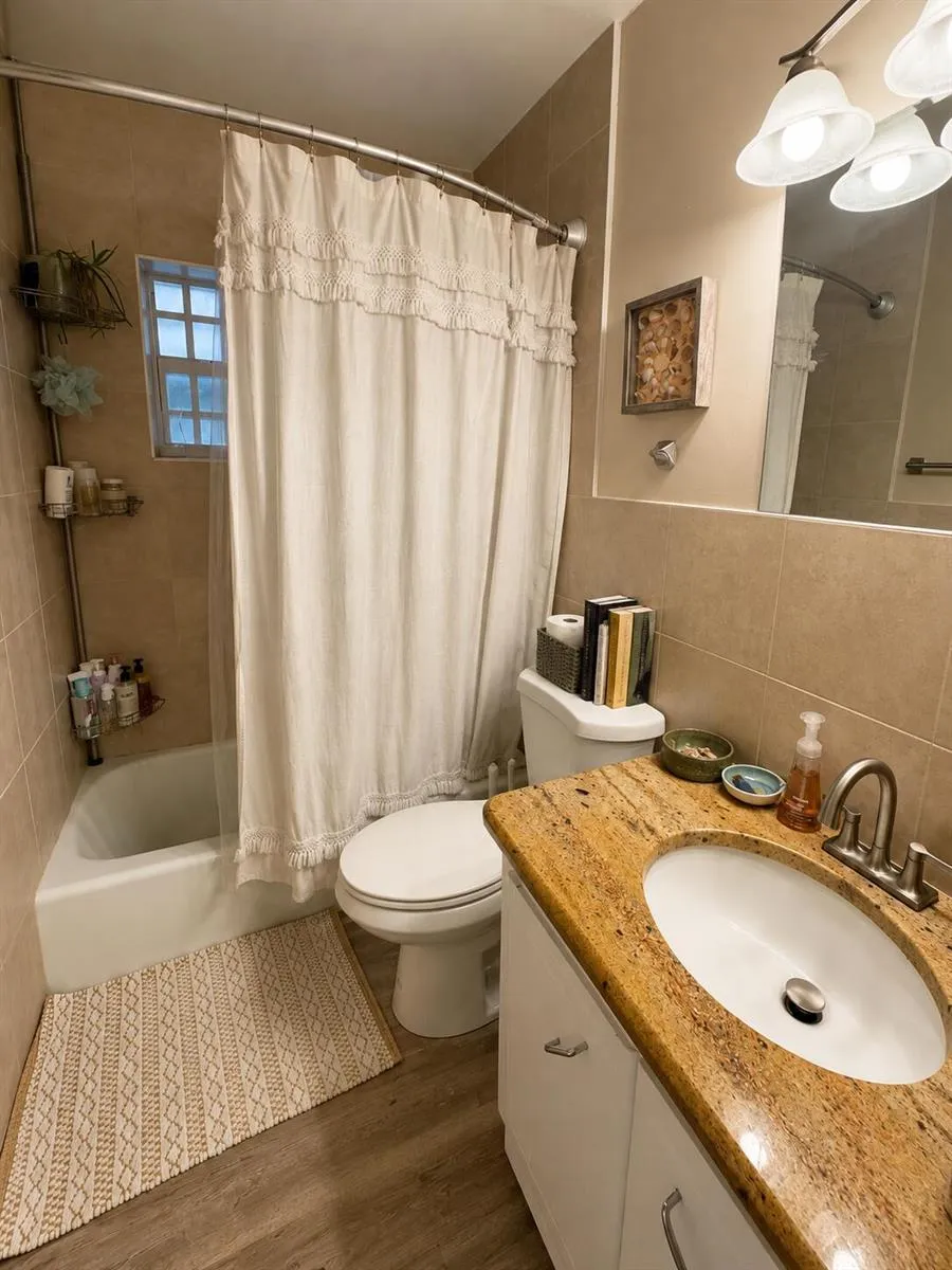 1366 SE 4th Avenue Deerfield Beach, FL 33441