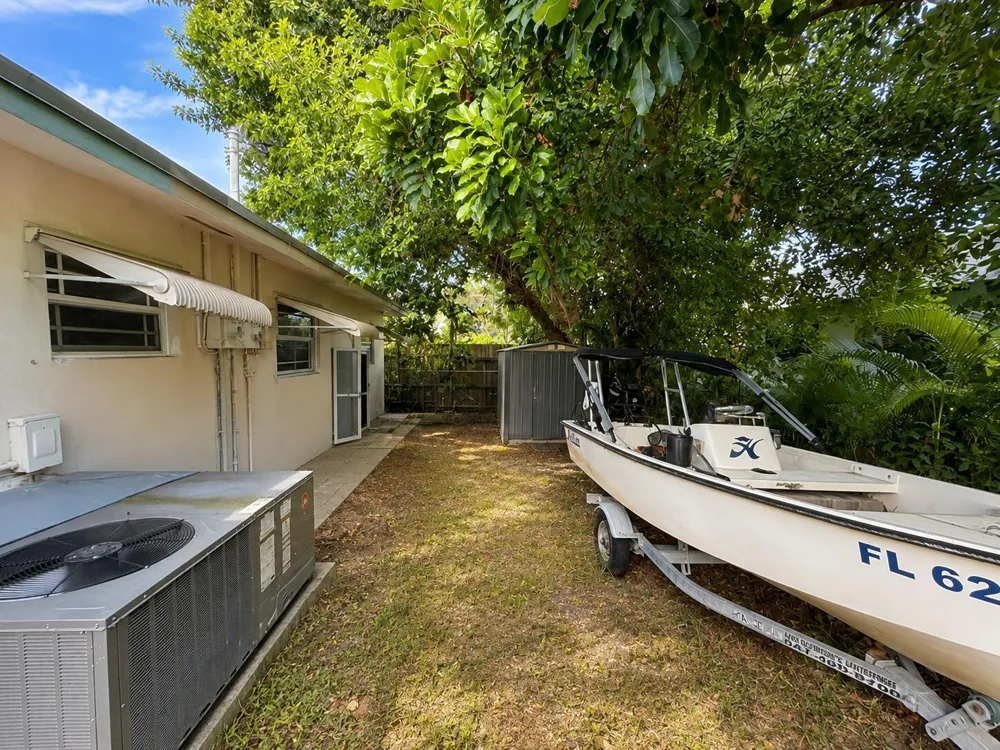 1366 SE 4th Avenue Deerfield Beach, FL 33441