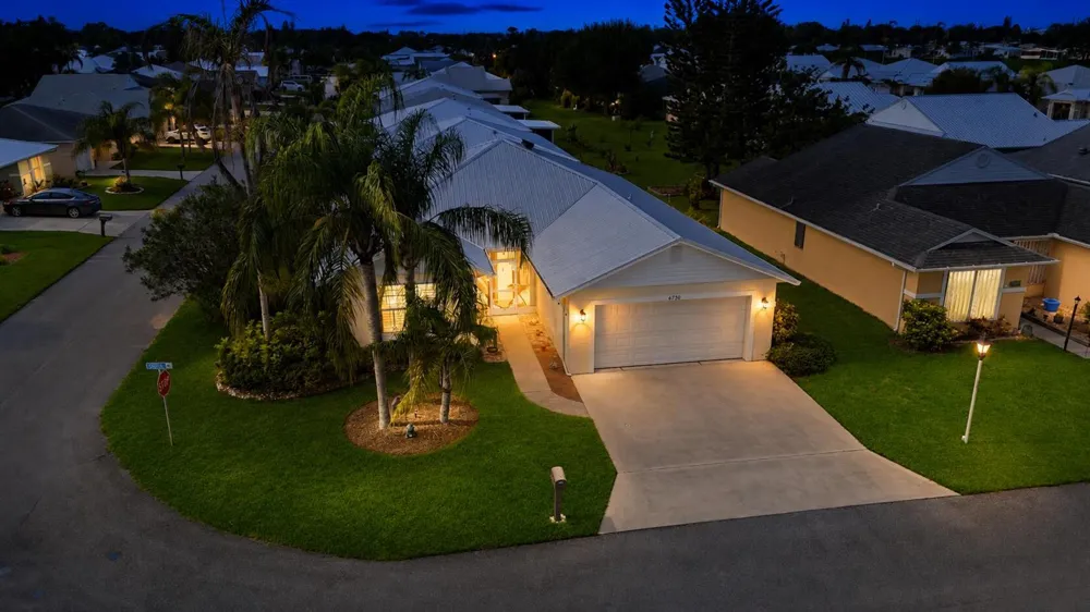 6730 Gaviota Fort Pierce, FL 34951