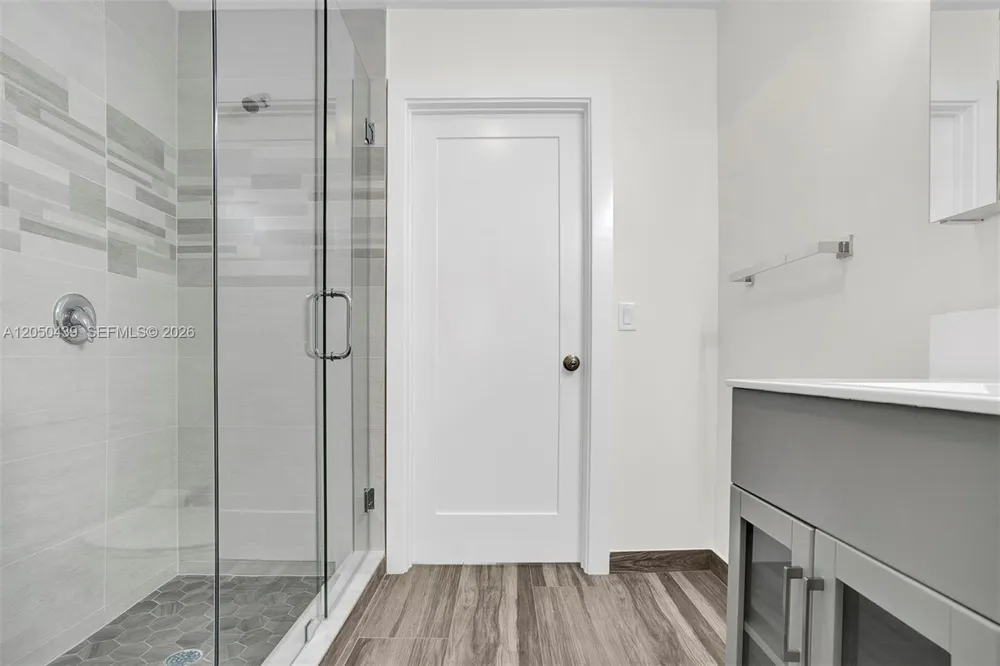 929 S N St #5 Lake Worth, FL 33460