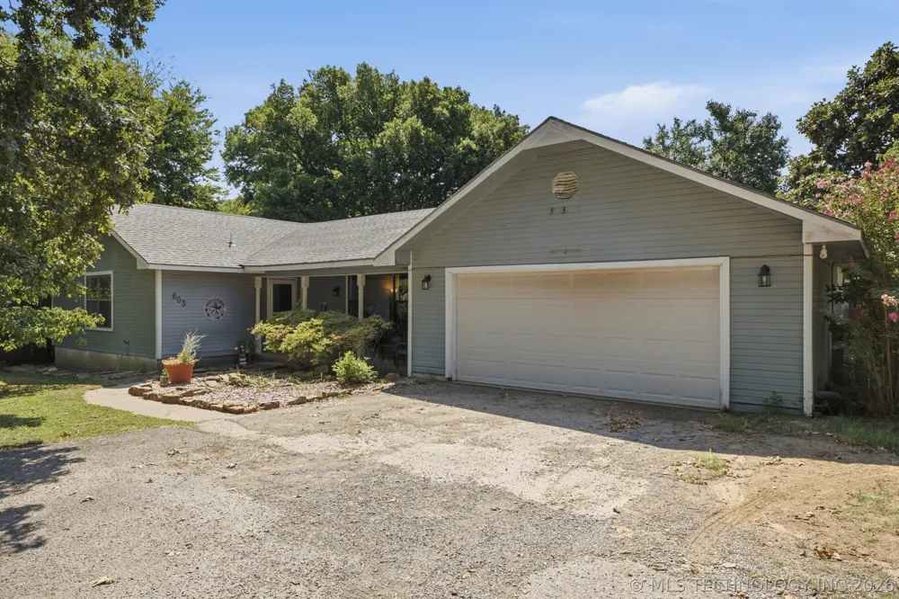 603 E Coppinger Fort Gibson, OK 74434