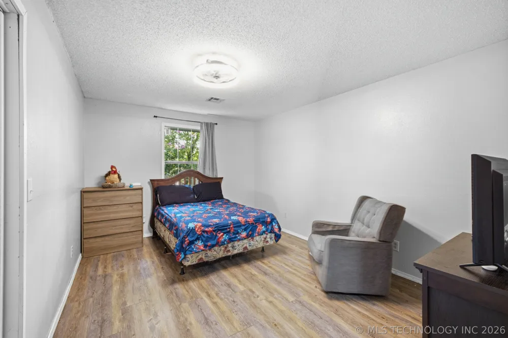 603 E Coppinger Fort Gibson, OK 74434