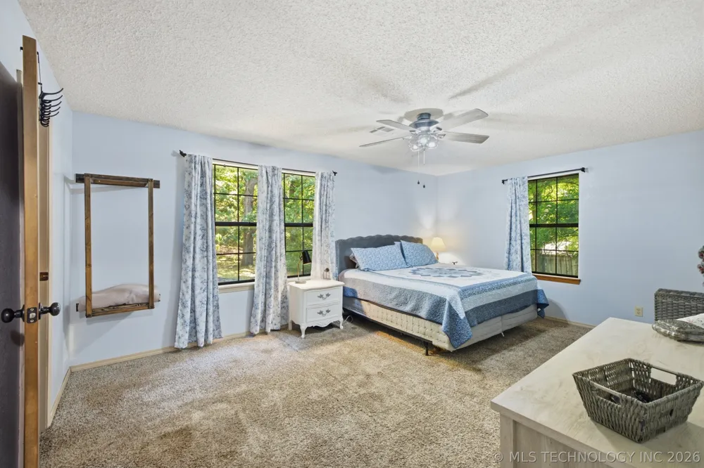 603 E Coppinger Fort Gibson, OK 74434