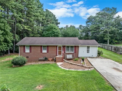 1493 Hartman Road