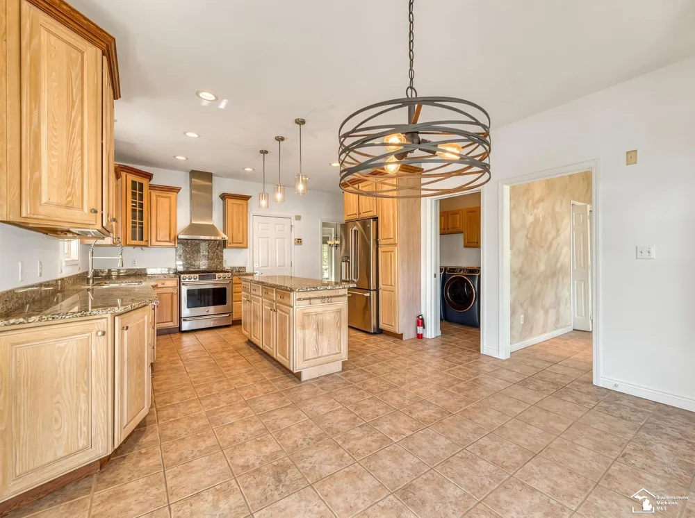 774 Windsor Court Monroe Charter Township, MI 48161