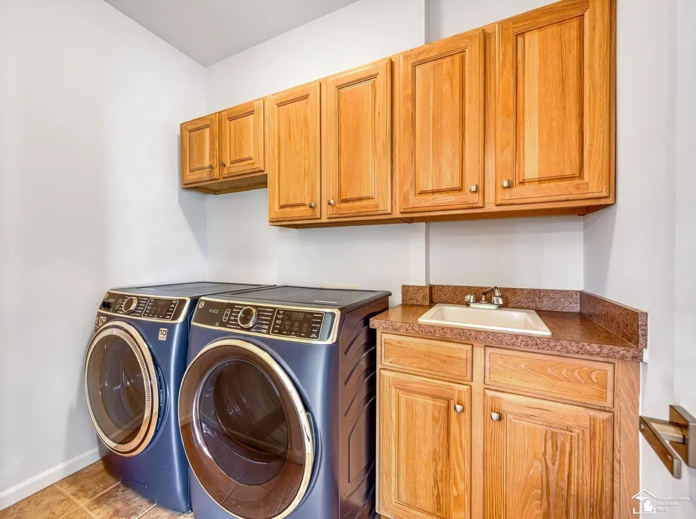 774 Windsor Court Monroe Charter Township, MI 48161