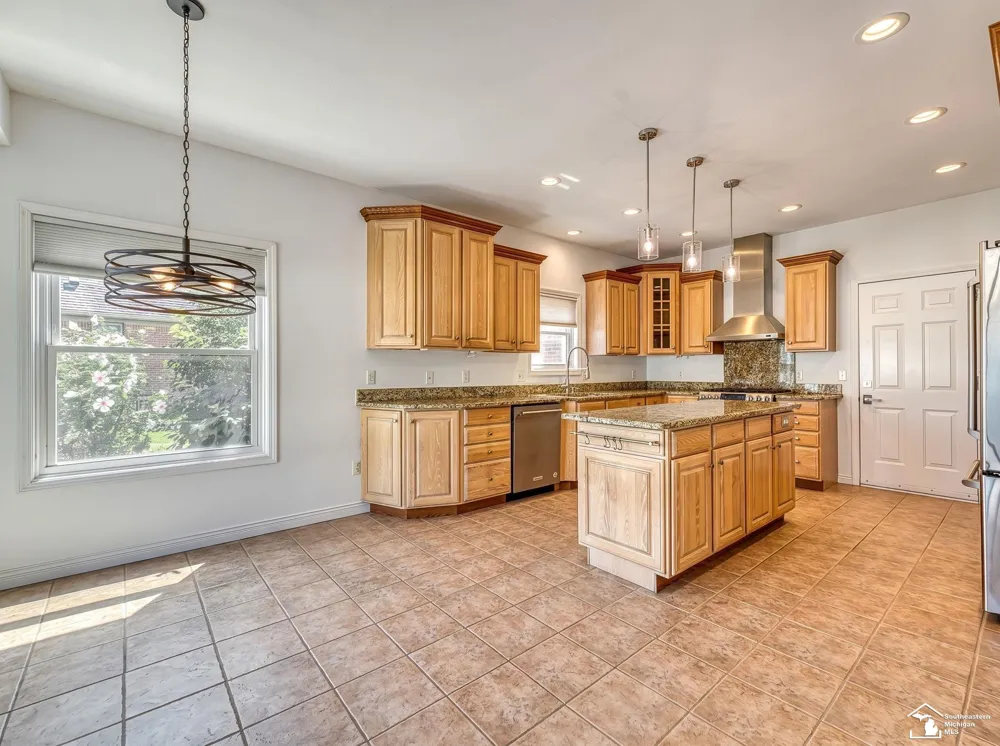 774 Windsor Court Monroe Charter Township, MI 48161