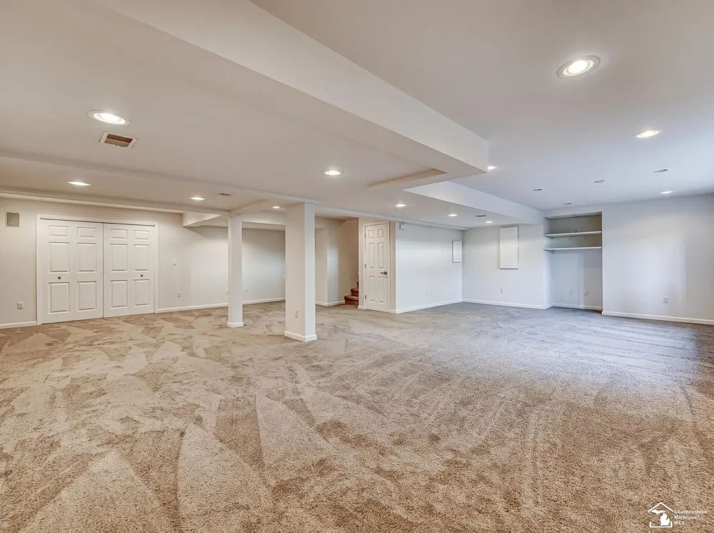 774 Windsor Court Monroe Charter Township, MI 48161