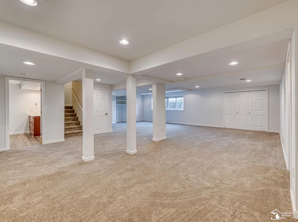 774 Windsor Court Monroe Charter Township, MI 48161