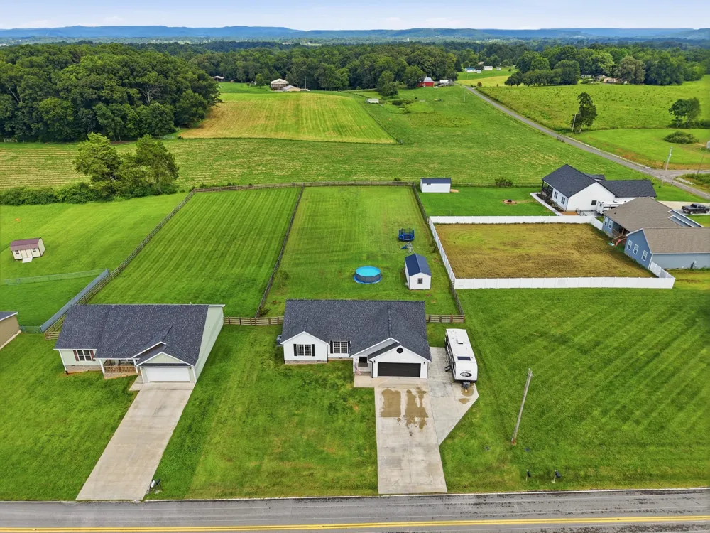 388 Pistole Rd Sparta, TN 38583