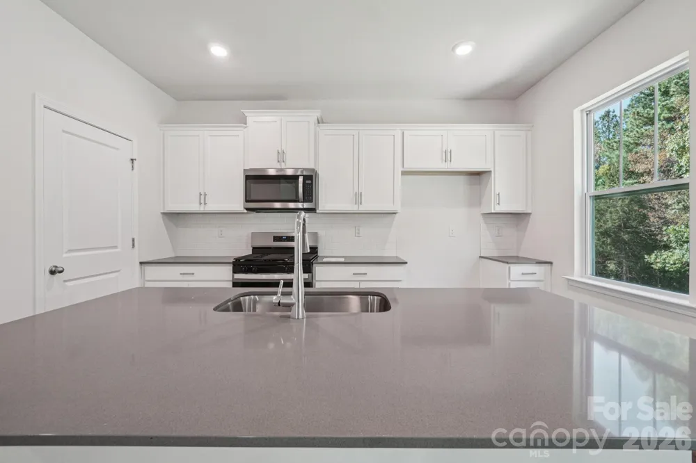 126 Ridgehaven Drive Waynesville, NC 28786