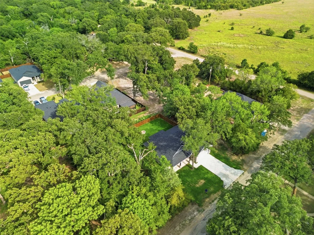 108 Parkside Drive Trinidad, TX 75163