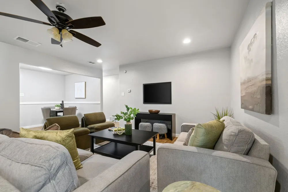 2801 Rosebud Lane Richland Hills, TX 76118