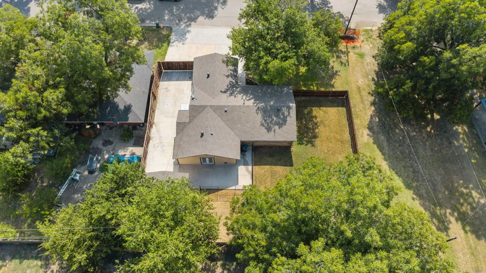2801 Rosebud Lane Richland Hills, TX 76118