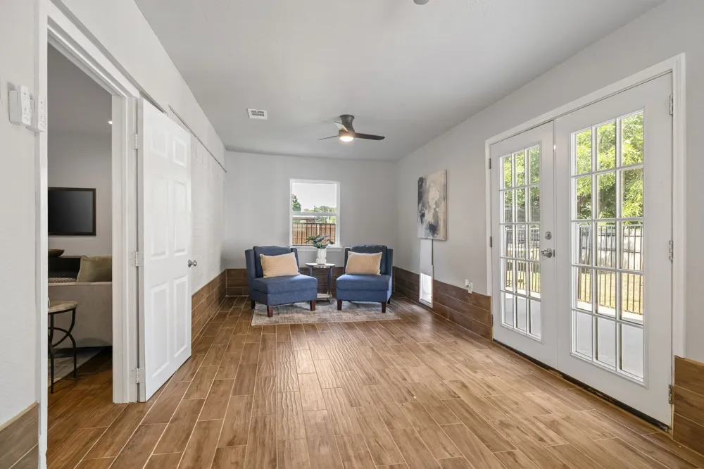 2801 Rosebud Lane Richland Hills, TX 76118