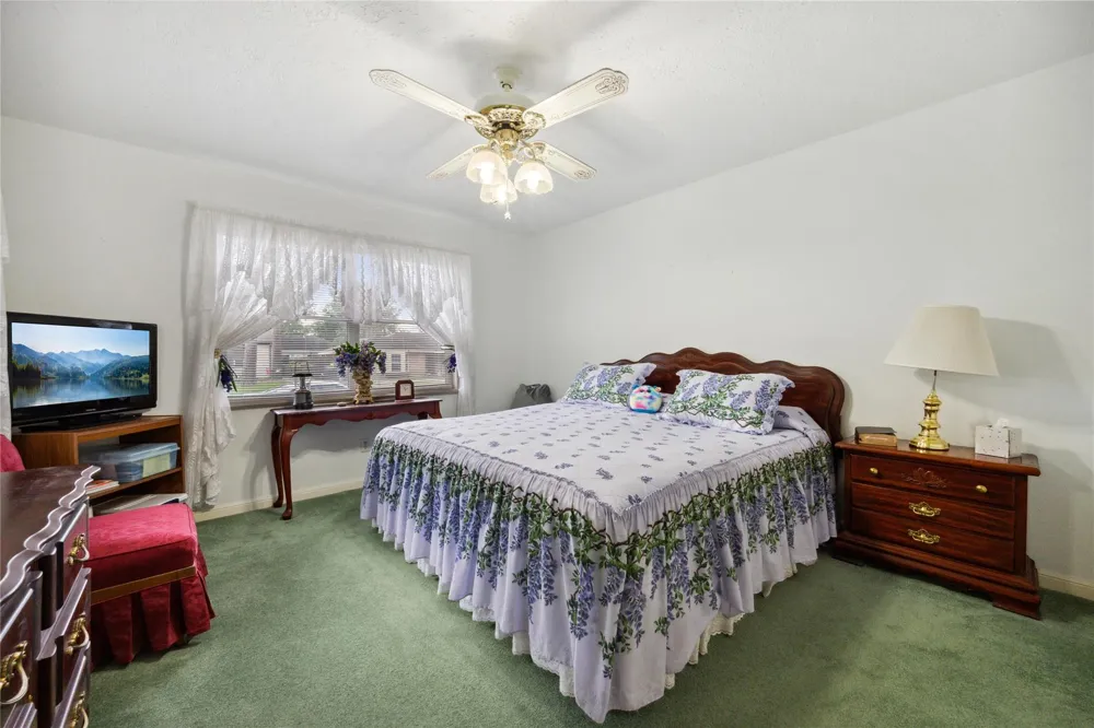 409 Eleanor Street Houston, TX 77009