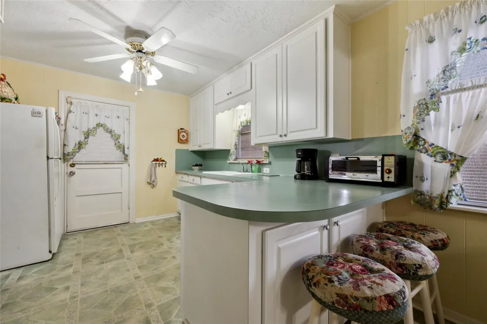 409 Eleanor Street Houston, TX 77009