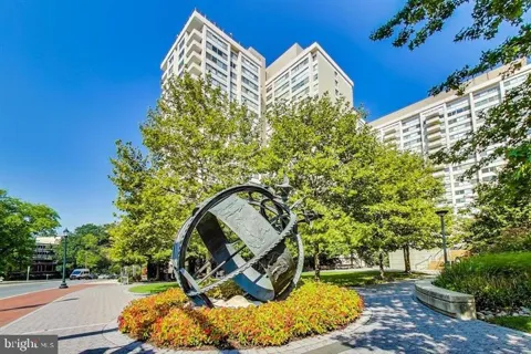 5500 FRIENDSHIP BOULEVARD #1823N