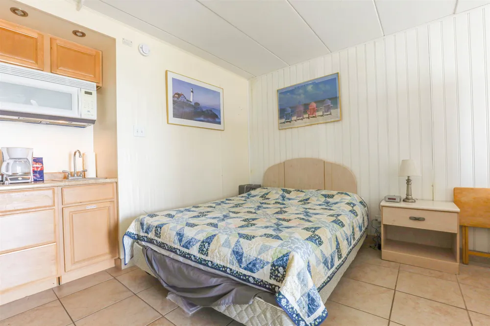 427 E Miami Avenue Wildwood Crest, NJ 08260