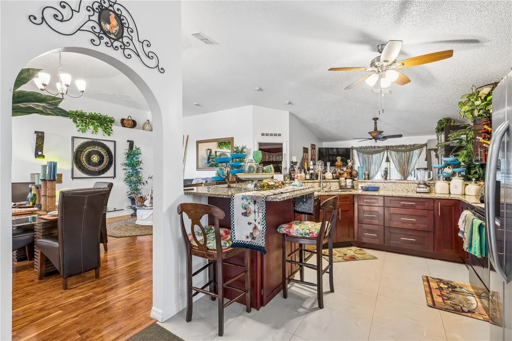 10337 LAXTON STREET Orlando, FL 32824