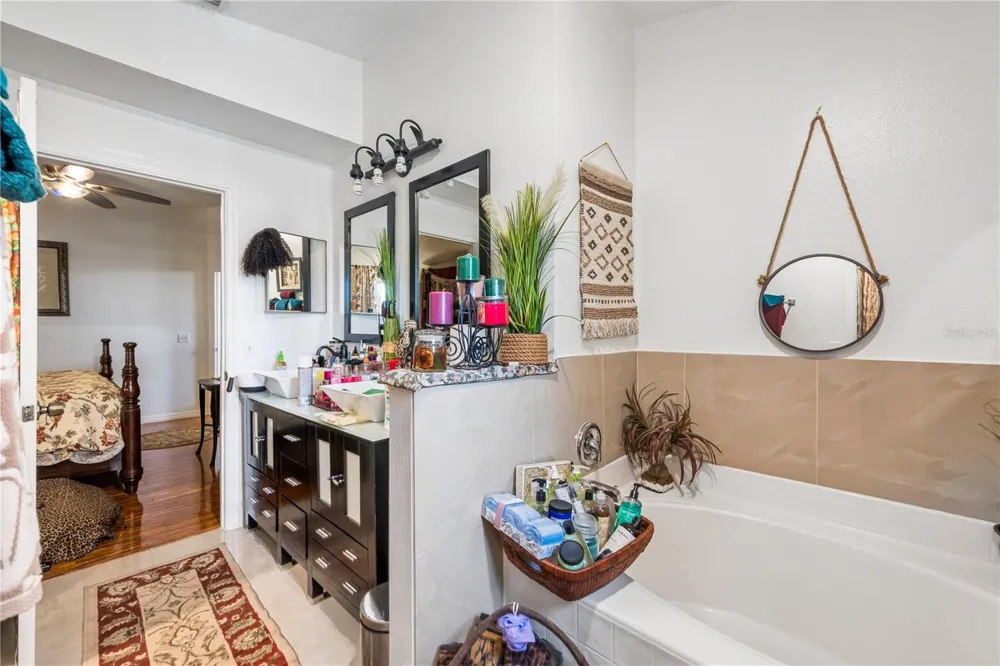 10337 LAXTON STREET Orlando, FL 32824