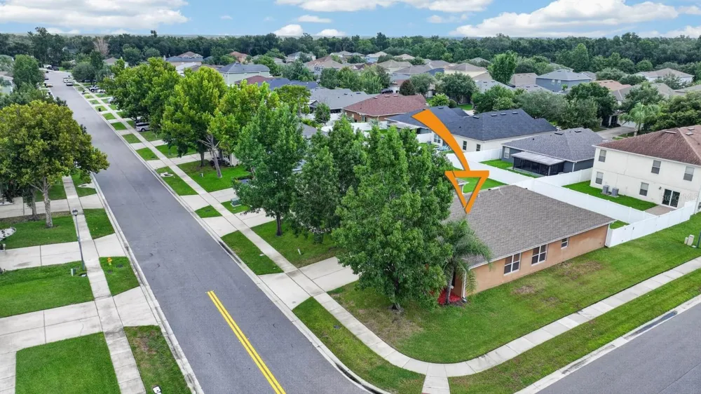 2501 BULLION LOOP Sanford, FL 32771