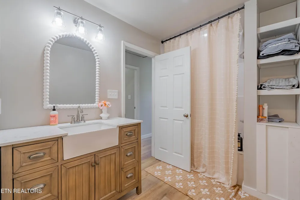 2319 Norris Lane Knoxville, TN 37924