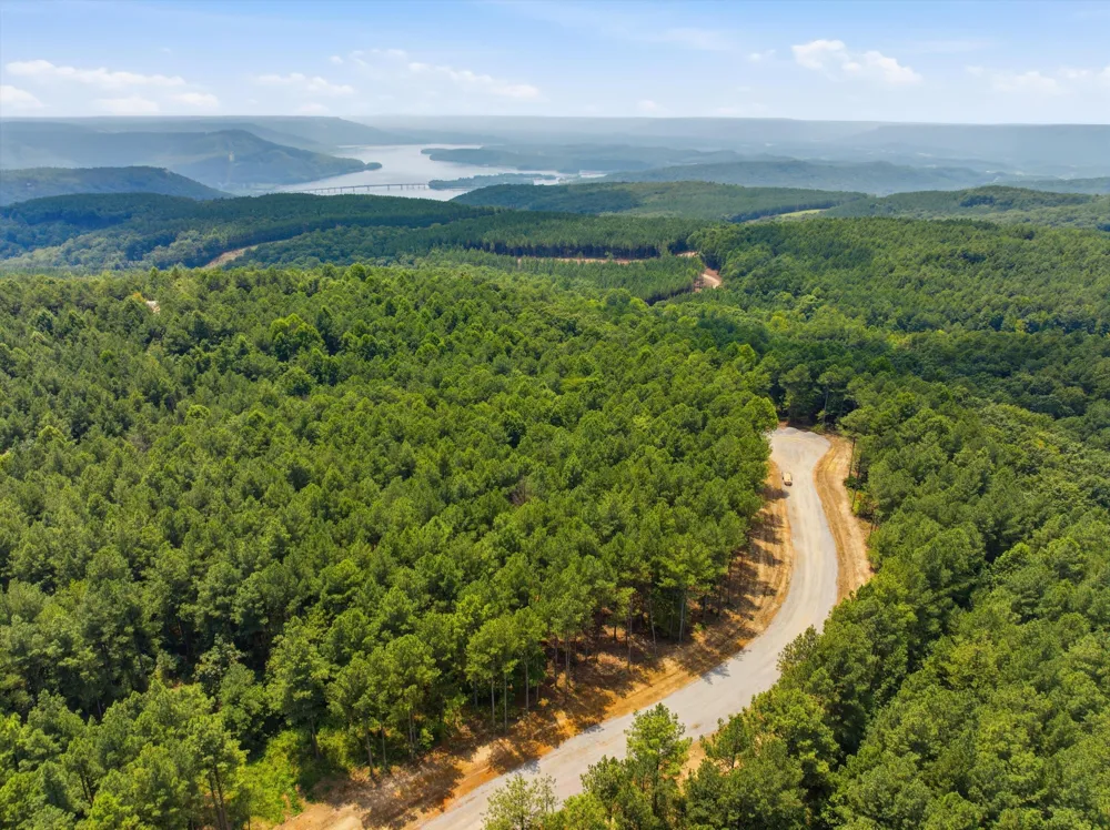 2024 Crescent Court Guild, TN 37340