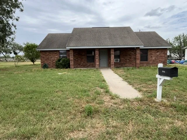 4 J L Ramirez Lane Hebbronville, TX 78361