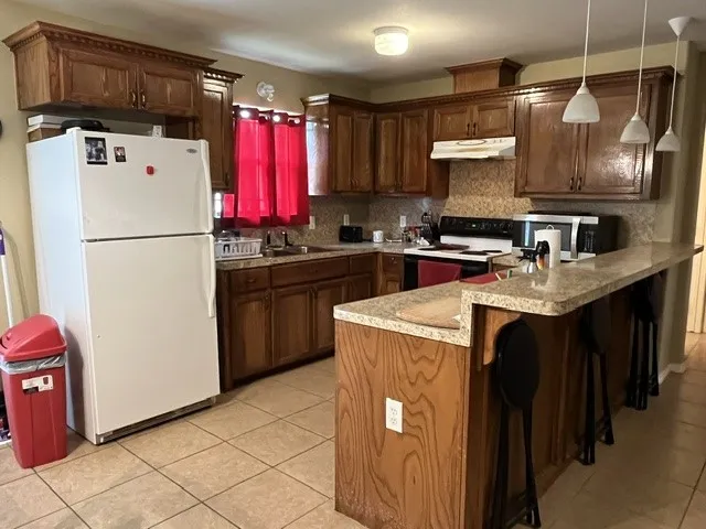 4 J L Ramirez Lane Hebbronville, TX 78361