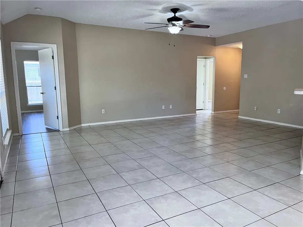 2226 Pebble Beach Drive Ingleside, TX 78362