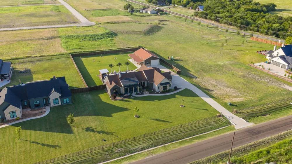 140 Ozro Road Venus, TX 76084