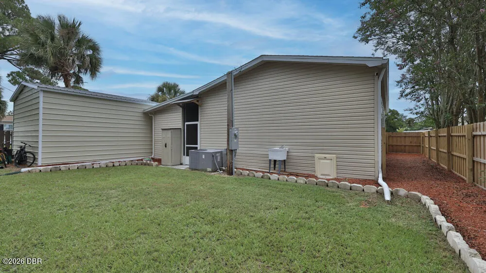 1157 Millbrook Avenue Port Orange, FL 32127