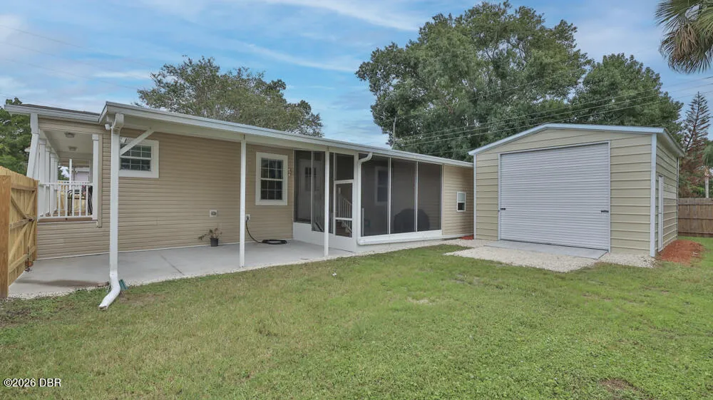 1157 Millbrook Avenue Port Orange, FL 32127